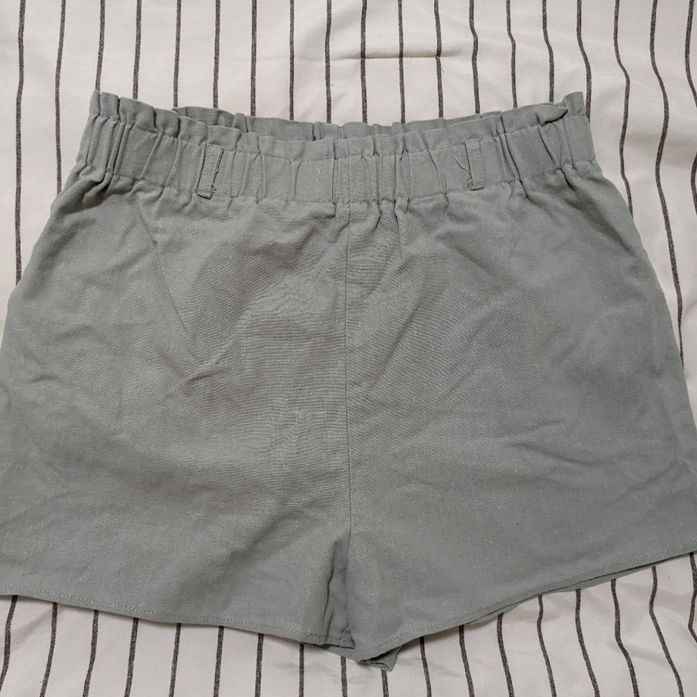 Lulu's Paper bag Shorts